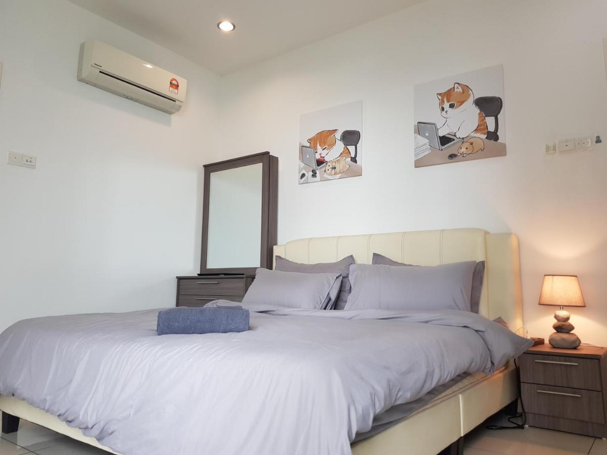 Mansion One Suite By Staycation Homestay George Town Exterior photo