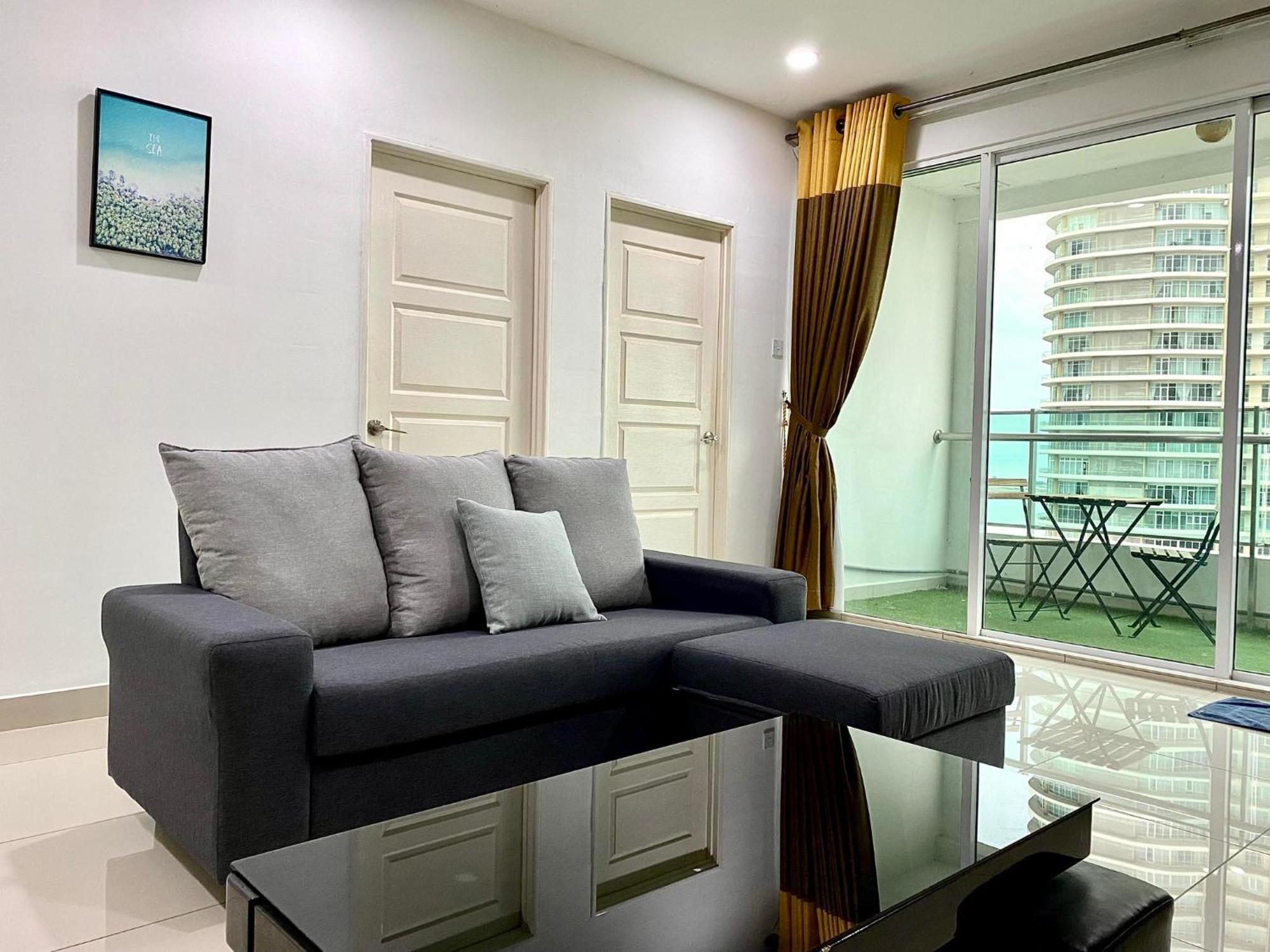 Mansion One Suite By Staycation Homestay George Town Exterior photo